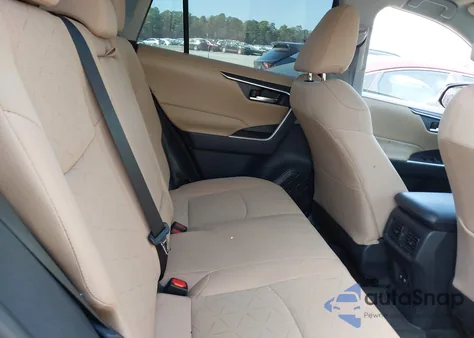 2021 Toyota Rav4 Xle из США, поврежденный, VIN 2T3W1RFV2MC122523